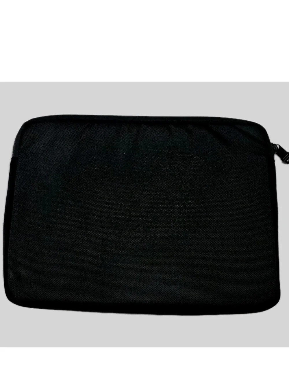 Tumi Laptop Cover ⬇️ Read Full Description ⬇️